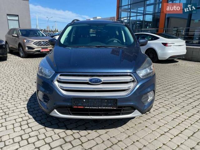 Синий Форд Эскейп, объемом двигателя 1.5 л и пробегом 247 тыс. км за 10900 $, фото 1 на Automoto.ua