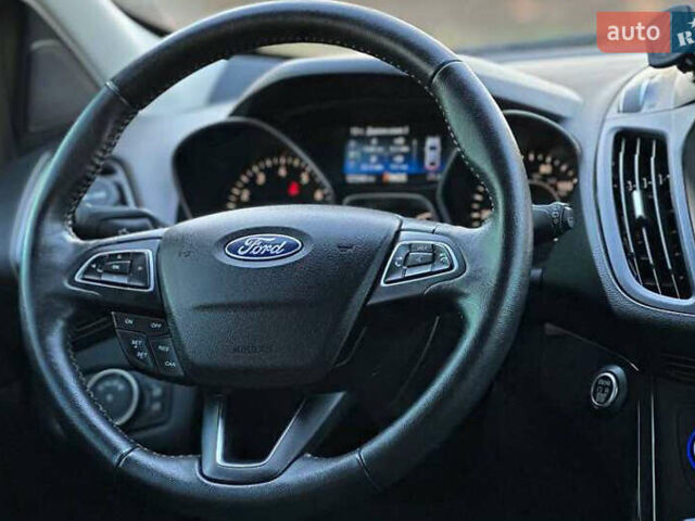 Синій Форд Ескейп, об'ємом двигуна 1.5 л та пробігом 135 тис. км за 11400 $, фото 6 на Automoto.ua