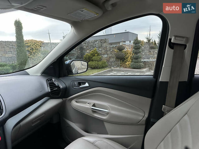 Синий Форд Эскейп, объемом двигателя 1.5 л и пробегом 162 тыс. км за 13599 $, фото 65 на Automoto.ua