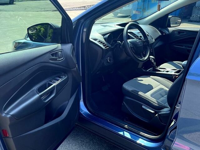 Форд Эскейп 2018 в Борисполе на Automoto.ua Синий Форд Эскейп, объемом двигателя 2.5 л и пробегом 95 тыс. км за 13500 $, фото 8 на Automoto.ua