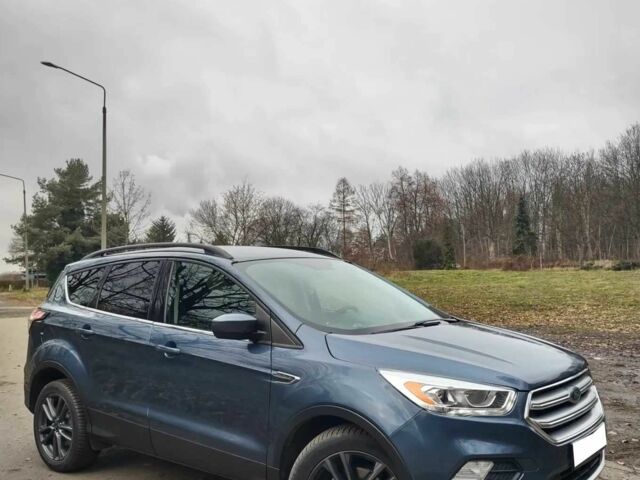 Синий Форд Эскейп, объемом двигателя 1.5 л и пробегом 82 тыс. км за 8200 $, фото 5 на Automoto.ua