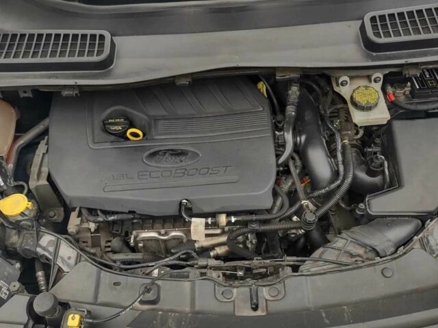 Синий Форд Эскейп, объемом двигателя 1.5 л и пробегом 82 тыс. км за 8200 $, фото 12 на Automoto.ua