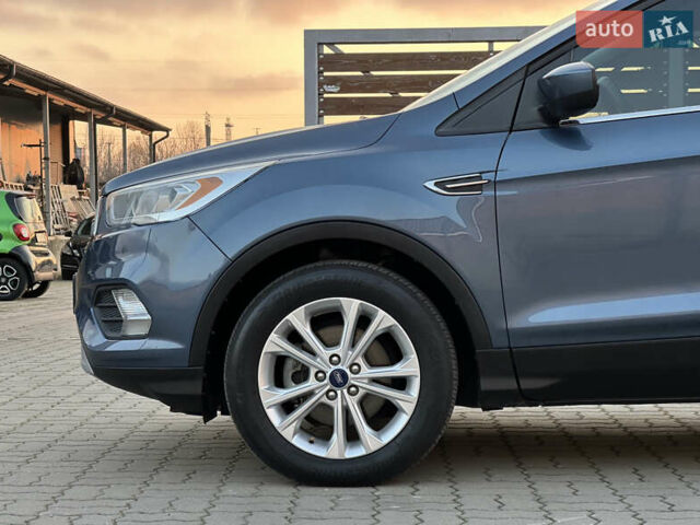 Синий Форд Эскейп, объемом двигателя 1.5 л и пробегом 162 тыс. км за 13599 $, фото 12 на Automoto.ua