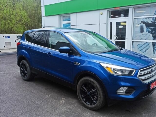 Синий Форд Эскейп, объемом двигателя 0 л и пробегом 226 тыс. км за 11800 $, фото 2 на Automoto.ua