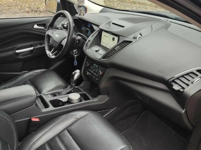 Синий Форд Эскейп, объемом двигателя 1.5 л и пробегом 82 тыс. км за 8200 $, фото 11 на Automoto.ua