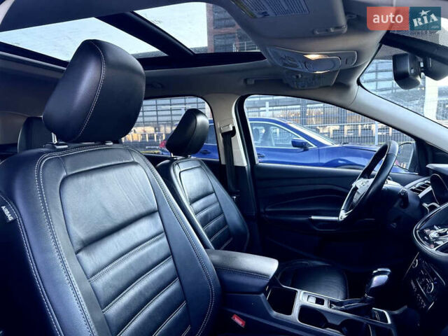 Синий Форд Эскейп, объемом двигателя 2 л и пробегом 164 тыс. км за 10999 $, фото 20 на Automoto.ua