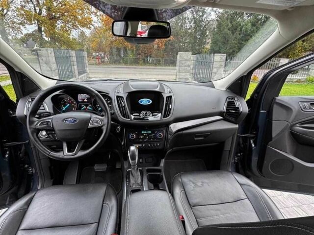 Синий Форд Эскейп, объемом двигателя 2 л и пробегом 93 тыс. км за 9800 $, фото 19 на Automoto.ua