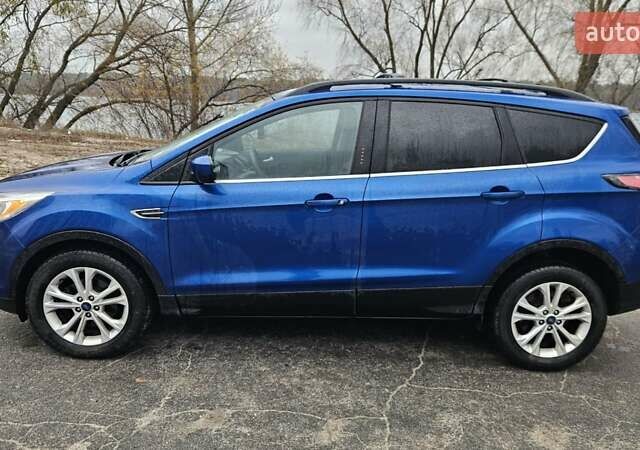 Синий Форд Эскейп, объемом двигателя 1.5 л и пробегом 158 тыс. км за 12600 $, фото 4 на Automoto.ua