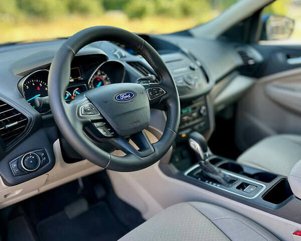 Синій Форд Ескейп, об'ємом двигуна 1.5 л та пробігом 150 тис. км за 12699 $, фото 11 на Automoto.ua