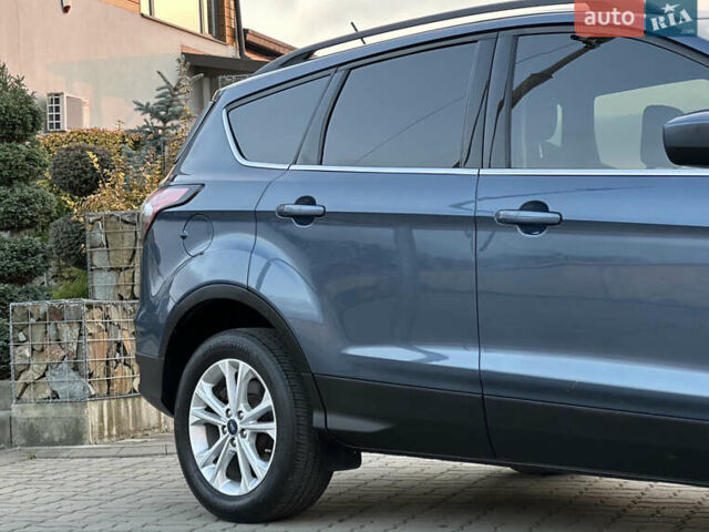 Синий Форд Эскейп, объемом двигателя 1.5 л и пробегом 162 тыс. км за 13599 $, фото 21 на Automoto.ua