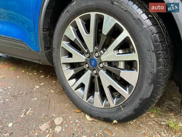Синий Форд Эскейп, объемом двигателя 2.49 л и пробегом 261 тыс. км за 19000 $, фото 22 на Automoto.ua