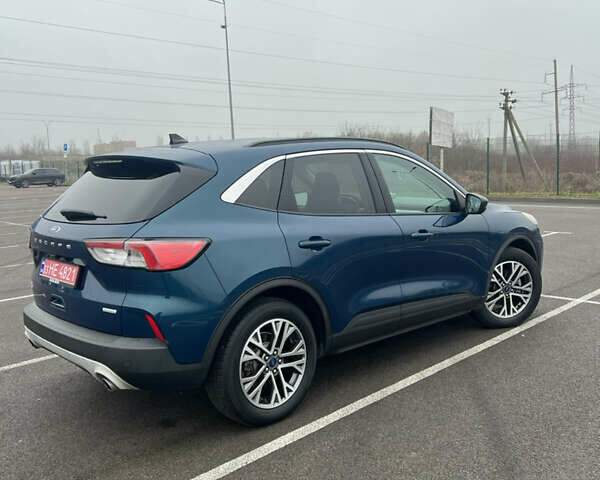 Синий Форд Эскейп, объемом двигателя 1.5 л и пробегом 132 тыс. км за 16700 $, фото 6 на Automoto.ua