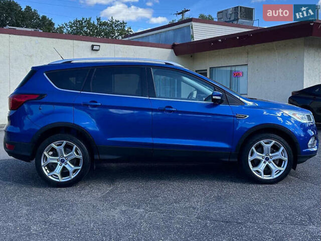 Синий Форд Эскейп, объемом двигателя 2 л и пробегом 39 тыс. км за 3000 $, фото 3 на Automoto.ua