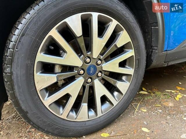 Синий Форд Эскейп, объемом двигателя 2.49 л и пробегом 261 тыс. км за 19000 $, фото 24 на Automoto.ua