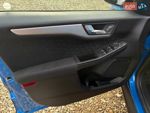 Синий Форд Эскейп, объемом двигателя 1.5 л и пробегом 166 тыс. км за 14500 $, фото 25 на Automoto.ua