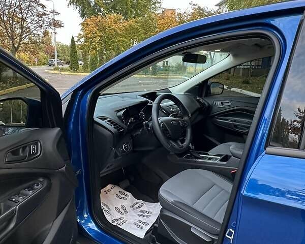 Синий Форд Эскейп, объемом двигателя 2.49 л и пробегом 80 тыс. км за 15300 $, фото 5 на Automoto.ua