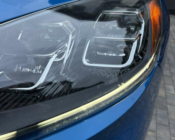 Синий Форд Эскейп, объемом двигателя 2.5 л и пробегом 83 тыс. км за 21000 $, фото 10 на Automoto.ua