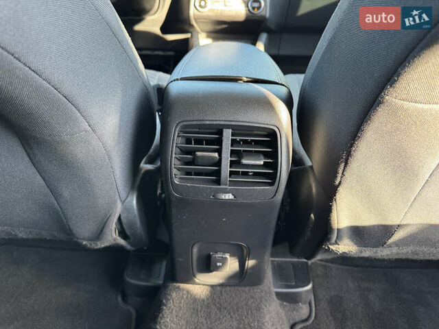 Синій Форд Ескейп, об'ємом двигуна 1.5 л та пробігом 167 тис. км за 15500 $, фото 43 на Automoto.ua