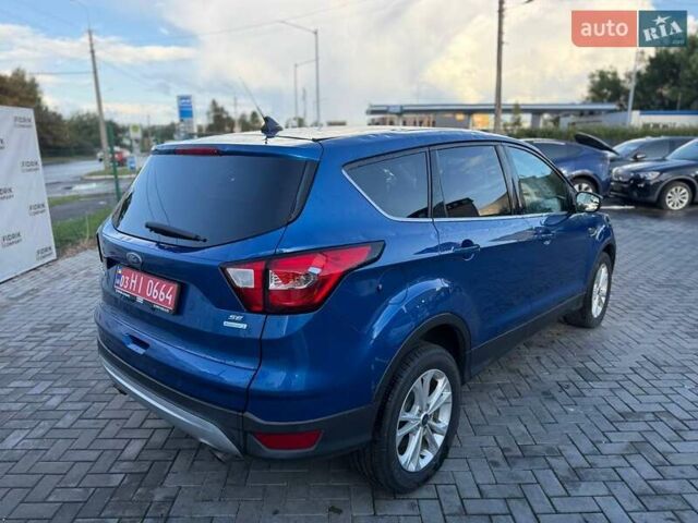 Синий Форд Эскейп, объемом двигателя 1.5 л и пробегом 217 тыс. км за 8800 $, фото 3 на Automoto.ua