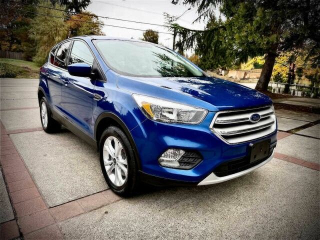 Синий Форд Эскейп, объемом двигателя 1.5 л и пробегом 48 тыс. км за 9000 $, фото 2 на Automoto.ua