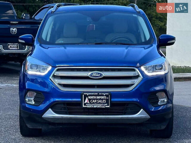 Синий Форд Эскейп, объемом двигателя 2 л и пробегом 39 тыс. км за 3000 $, фото 1 на Automoto.ua
