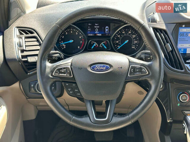 Синий Форд Эскейп, объемом двигателя 2 л и пробегом 39 тыс. км за 3000 $, фото 12 на Automoto.ua