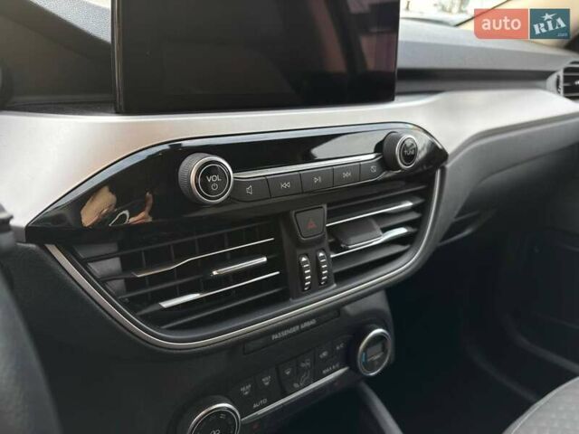 Синий Форд Эскейп, объемом двигателя 1.5 л и пробегом 166 тыс. км за 14500 $, фото 45 на Automoto.ua