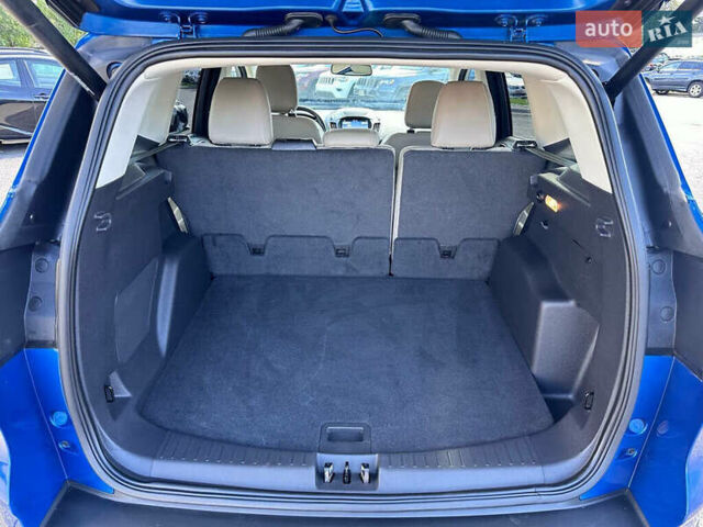 Синий Форд Эскейп, объемом двигателя 2 л и пробегом 39 тыс. км за 3000 $, фото 20 на Automoto.ua