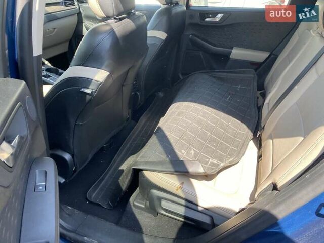 Синій Форд Ескейп, об'ємом двигуна 0 л та пробігом 120 тис. км за 17500 $, фото 7 на Automoto.ua