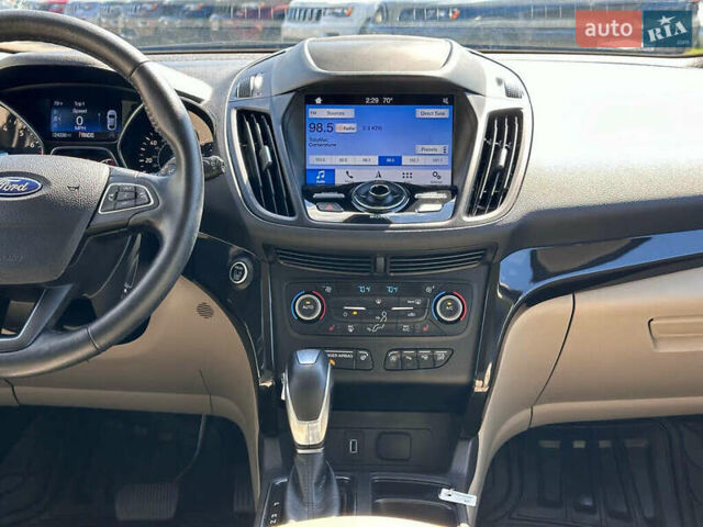 Синий Форд Эскейп, объемом двигателя 2 л и пробегом 39 тыс. км за 3000 $, фото 14 на Automoto.ua