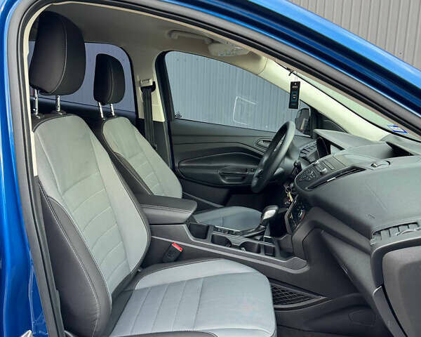 Синій Форд Ескейп, об'ємом двигуна 2.5 л та пробігом 83 тис. км за 13500 $, фото 4 на Automoto.ua