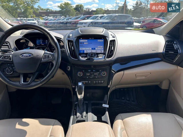 Синий Форд Эскейп, объемом двигателя 2 л и пробегом 39 тыс. км за 3000 $, фото 13 на Automoto.ua