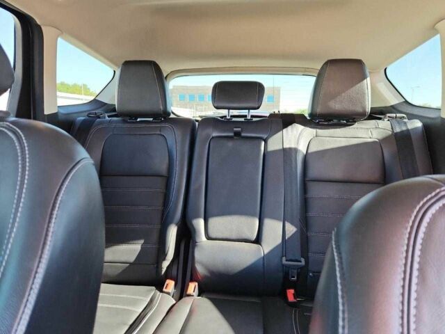 Синій Форд Ескейп, об'ємом двигуна 2 л та пробігом 143 тис. км за 2300 $, фото 9 на Automoto.ua