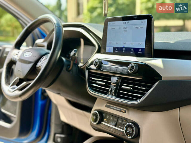 Синий Форд Эскейп, объемом двигателя 1.5 л и пробегом 148 тыс. км за 16999 $, фото 45 на Automoto.ua