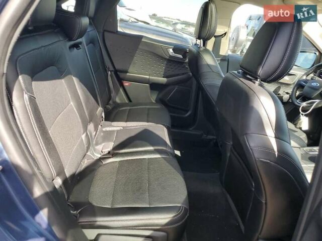 Синій Форд Ескейп, об'ємом двигуна 2 л та пробігом 56 тис. км за 7800 $, фото 9 на Automoto.ua