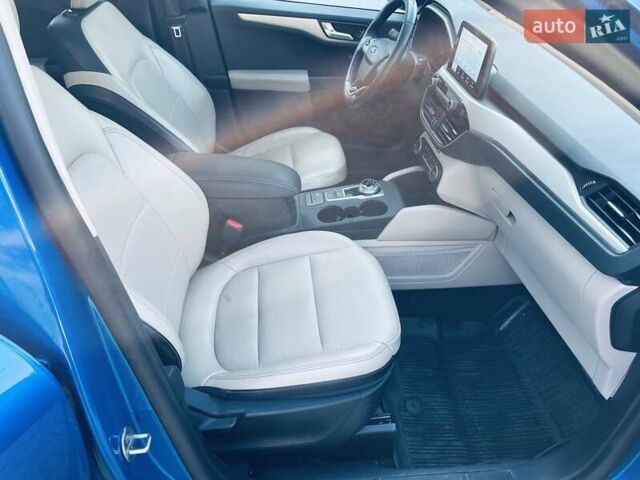 Синий Форд Эскейп, объемом двигателя 2.49 л и пробегом 241 тыс. км за 19100 $, фото 12 на Automoto.ua