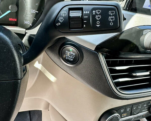 Синий Форд Эскейп, объемом двигателя 1.5 л и пробегом 148 тыс. км за 16999 $, фото 56 на Automoto.ua