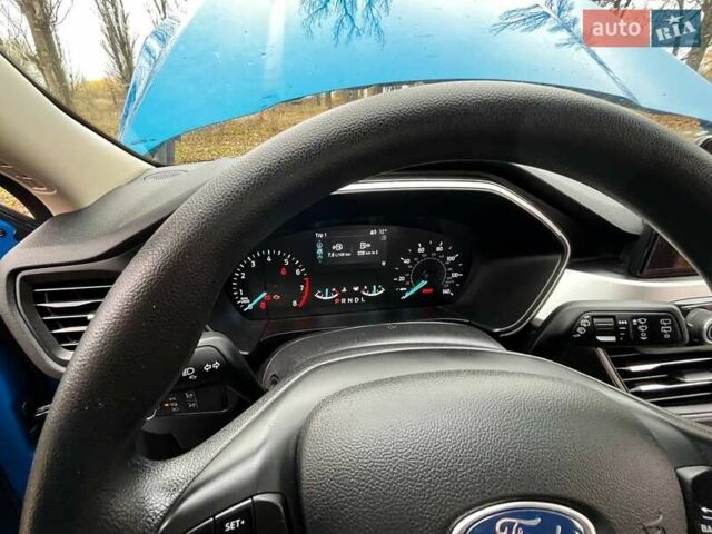 Синий Форд Эскейп, объемом двигателя 0 л и пробегом 122 тыс. км за 17000 $, фото 24 на Automoto.ua