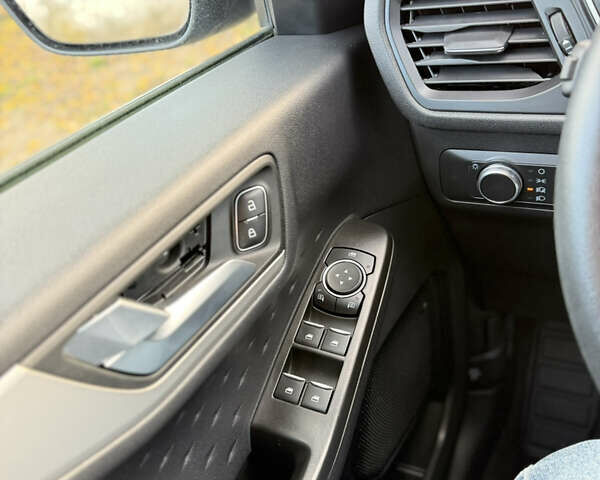 Синій Форд Ескейп, об'ємом двигуна 1.5 л та пробігом 123 тис. км за 13500 $, фото 20 на Automoto.ua