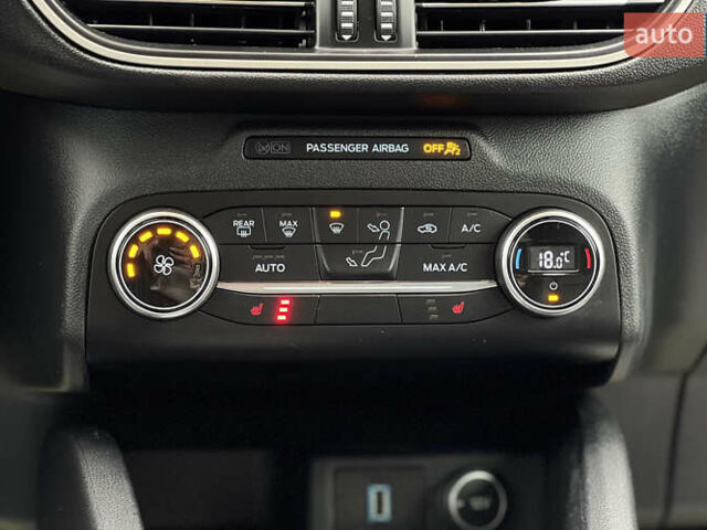 Синий Форд Эскейп, объемом двигателя 2.49 л и пробегом 103 тыс. км за 18999 $, фото 10 на Automoto.ua