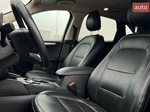 Синий Форд Эскейп, объемом двигателя 2.49 л и пробегом 103 тыс. км за 18999 $, фото 16 на Automoto.ua