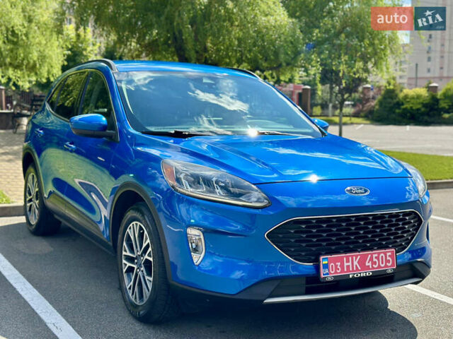 Синий Форд Эскейп, объемом двигателя 1.5 л и пробегом 148 тыс. км за 16999 $, фото 4 на Automoto.ua