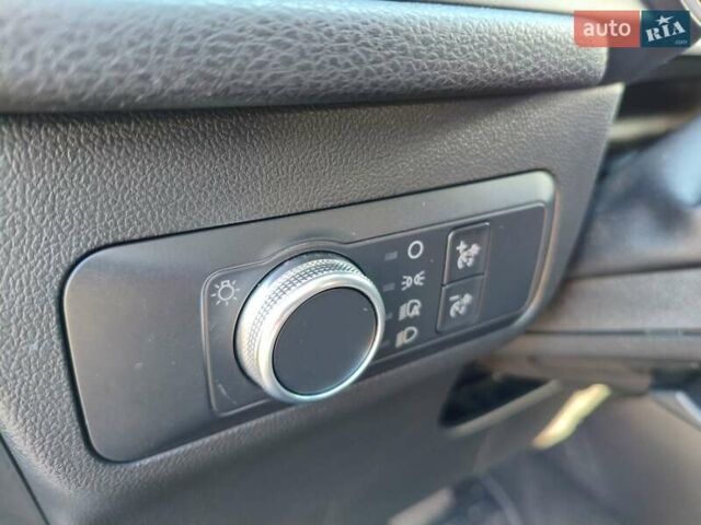 Синій Форд Ескейп, об'ємом двигуна 1.5 л та пробігом 66 тис. км за 16250 $, фото 33 на Automoto.ua