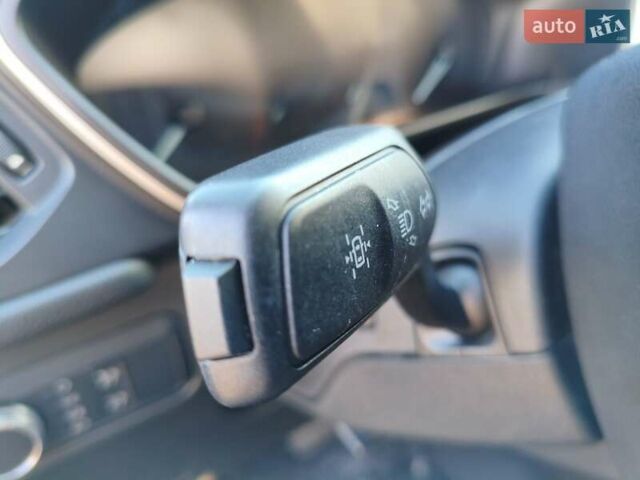 Синій Форд Ескейп, об'ємом двигуна 1.5 л та пробігом 66 тис. км за 16250 $, фото 32 на Automoto.ua