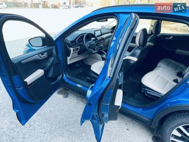 Синий Форд Эскейп, объемом двигателя 2.49 л и пробегом 241 тыс. км за 19100 $, фото 13 на Automoto.ua