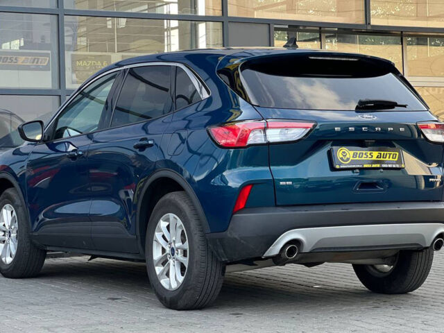 Синий Форд Эскейп, объемом двигателя 1.5 л и пробегом 57 тыс. км за 18000 $, фото 3 на Automoto.ua