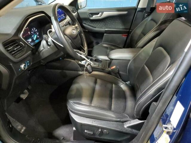 Синий Форд Эскейп, объемом двигателя 0 л и пробегом 75 тыс. км за 3900 $, фото 6 на Automoto.ua