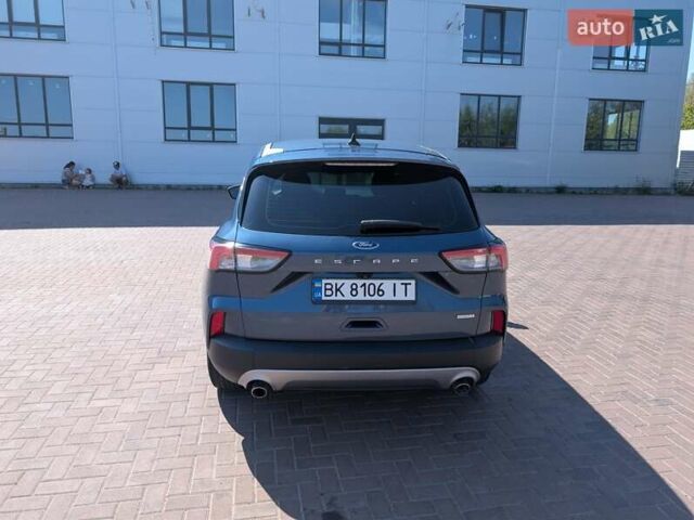 Синий Форд Эскейп, объемом двигателя 1.5 л и пробегом 133 тыс. км за 14900 $, фото 8 на Automoto.ua