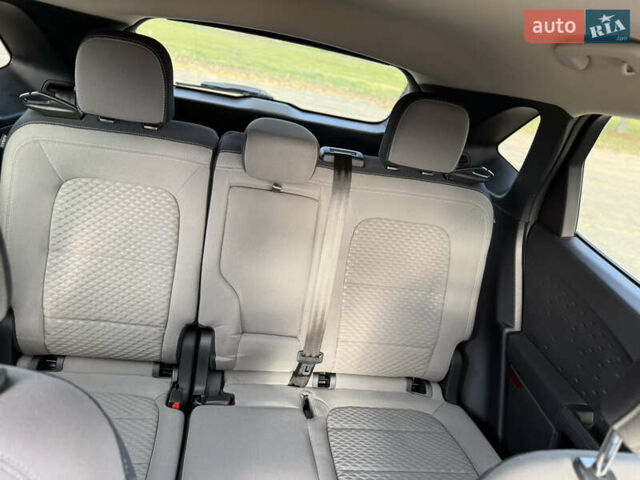 Синій Форд Ескейп, об'ємом двигуна 1.5 л та пробігом 123 тис. км за 13500 $, фото 30 на Automoto.ua