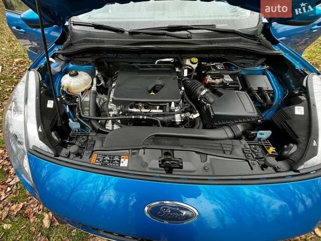 Синий Форд Эскейп, объемом двигателя 0 л и пробегом 122 тыс. км за 17000 $, фото 31 на Automoto.ua